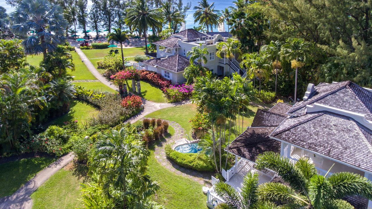 Coral Reef Club Hotel Saint James Exterior photo